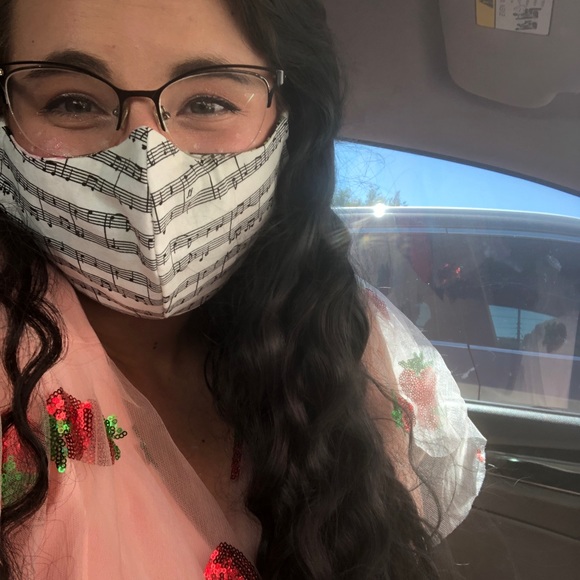 Meet your Posher, Carlee - Picture 1 of 1